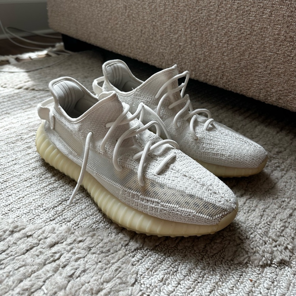 Adidas Yeezy Boost 350 V2 Sneakers